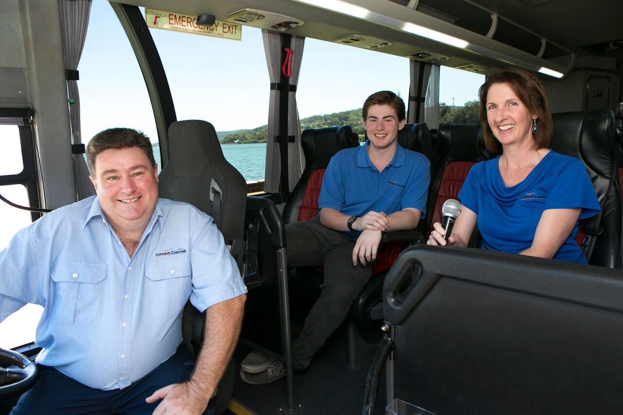 Connect Coaches Image -582403b6da62f